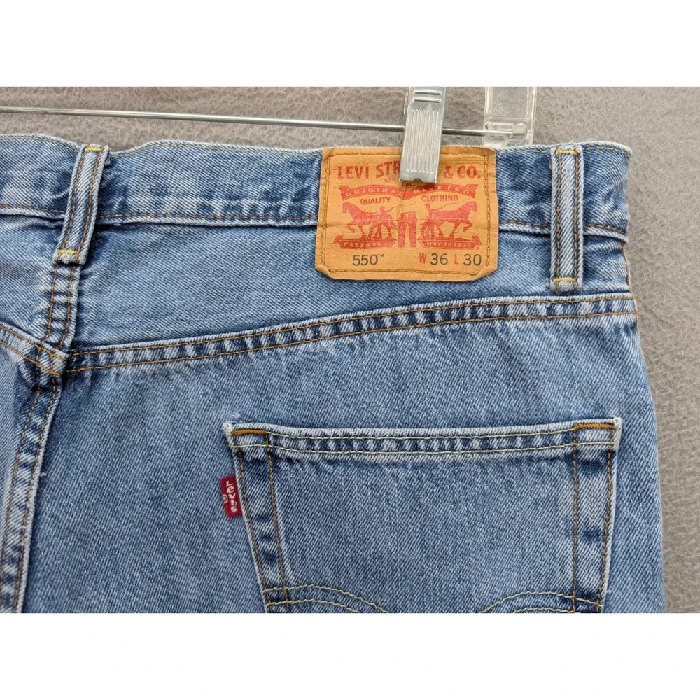 Levi's 550 Relaxed Fit Denim Jeans Men's 36x30 Light Wash Classic‎ Comfort Y2K